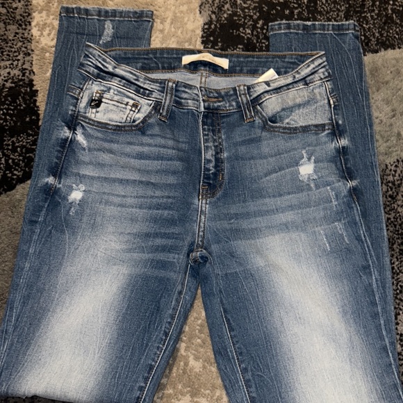 KanCan Distressed Skinny Jeans - Picture 2 of 7